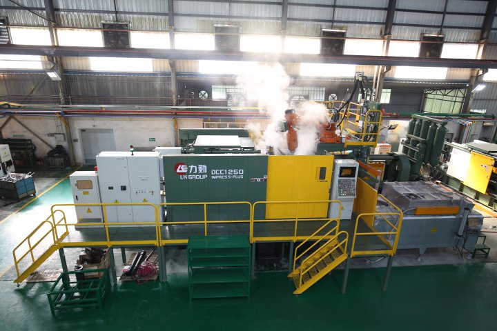 DC1250T冷室压铸机